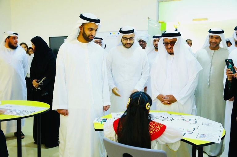 تكريم الدفعة الأولى من برنامج طلاب المبرمج الإماراتي