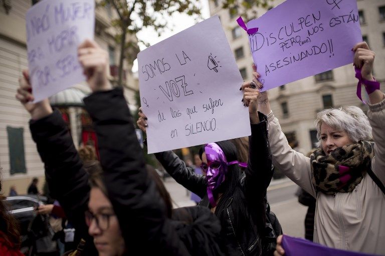 مظاهرات في إسبانيا تنديدا بالعنف ضد النساء