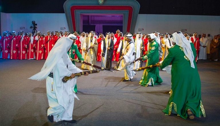 حفل تدشين  خط أنابيب النفط الجديد ملك البحرين وولي العهد السعودي يدشنان خط أنابيب نفط جديدا