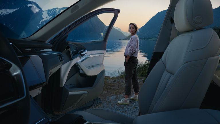 السيارة أودي "e-tron"