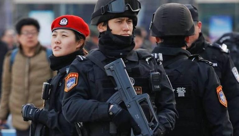 الشرطة الصينية توقف السائق