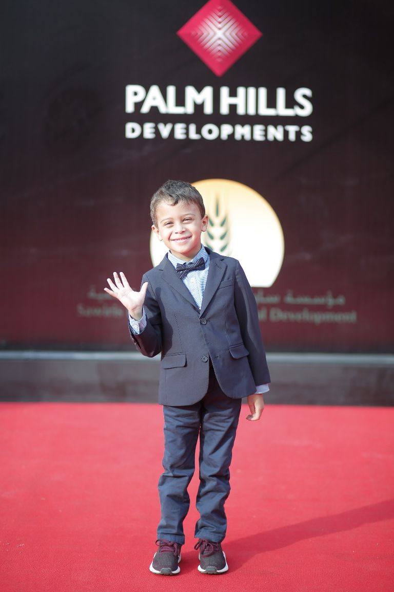 نجوم فيلم "ورد مسموم"