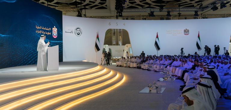 الدكتور أنور قرقاش، وزير الدولة الإماراتي للشؤون الخارجية