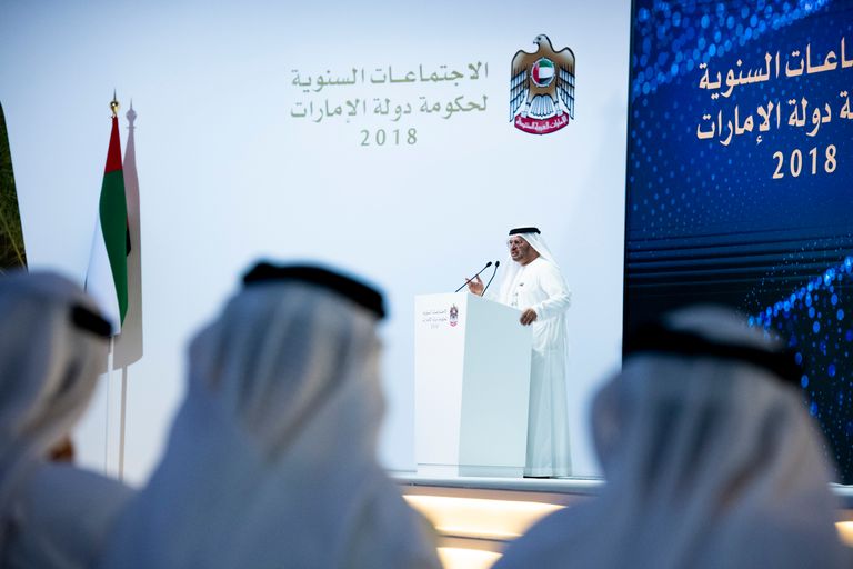 الدكتور أنور قرقاش، وزير الدولة الإماراتي للشؤون الخارجية