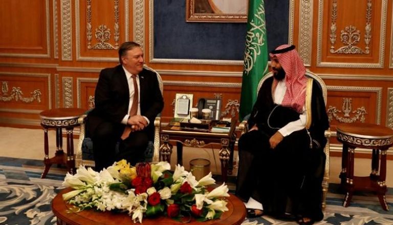 الأمير محمد بن سلمان ووزير الخارجية الأمريكي في لقاء سابق بالرياض