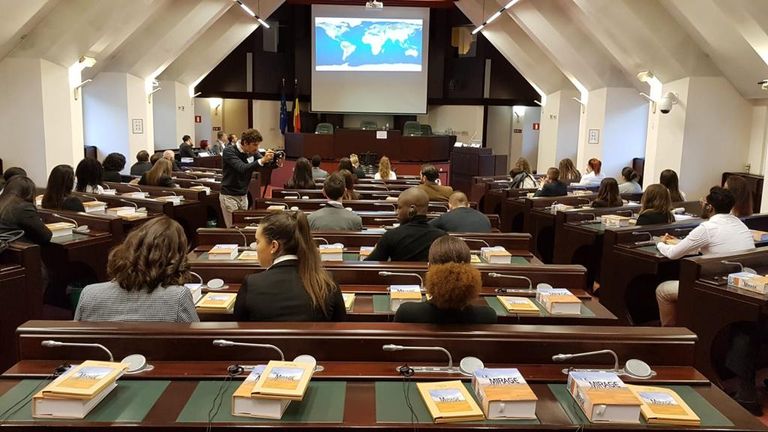 الندوة جاءت في إطار الحملة الأوروبية لمكافحة الإرهاب