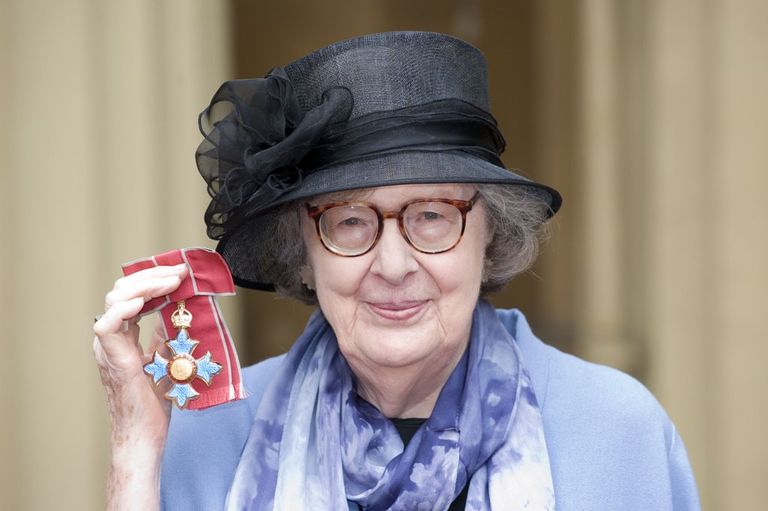 صدور الترجمة العربية لرواية بينلوبي لايفلي