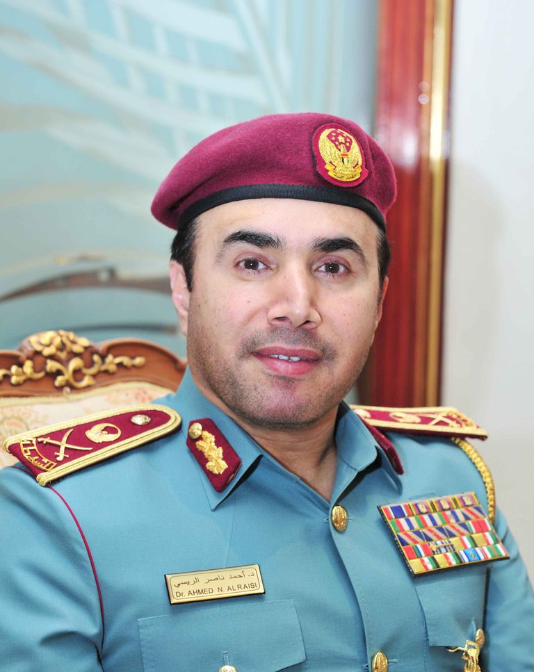 "الداخلية الإماراتية" تحتفي بشهداء الوطن