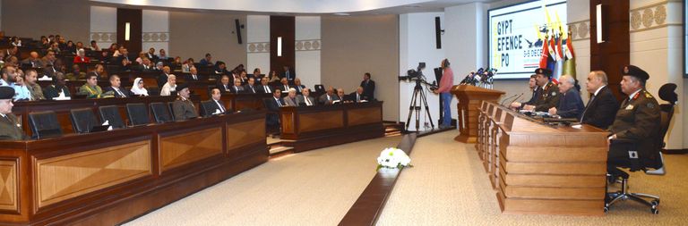 جانب من وقائع المؤتمر الصحفي لـ ( ايدكس 2018 ) بمصر اللواء دكتور محمد العصار وزير الدولة المصري للإنتاج الحربي