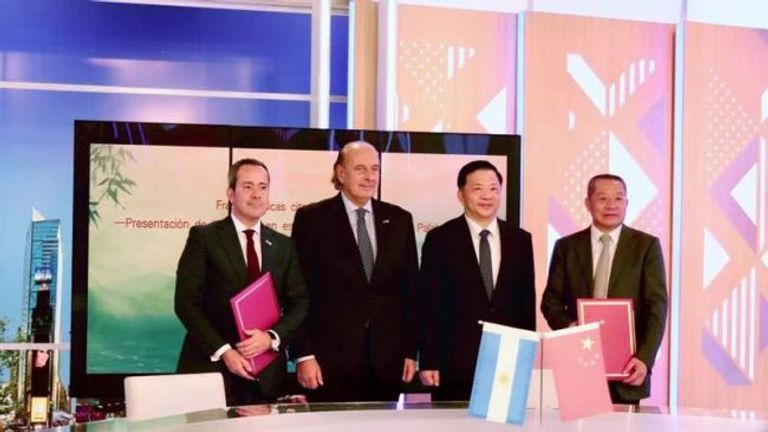 الرئيس الصيني شي جين بينغ