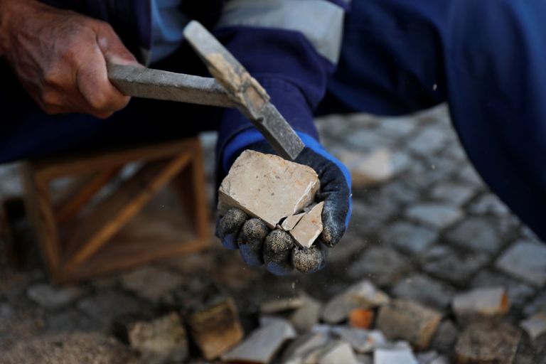 الرصافون في البرتغال يخشون اندثار تقليد عمره قرون