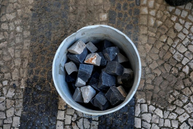 الرصافون في البرتغال يخشون اندثار تقليد عمره قرون