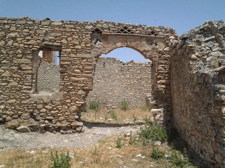 آثار المملكة مدخل قرية كوكو في الجزائر