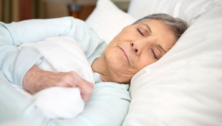 دراسة: المصابات بتوقف التنفس خلال النوم أكثر عرضة للإصابة بأمراض القلب