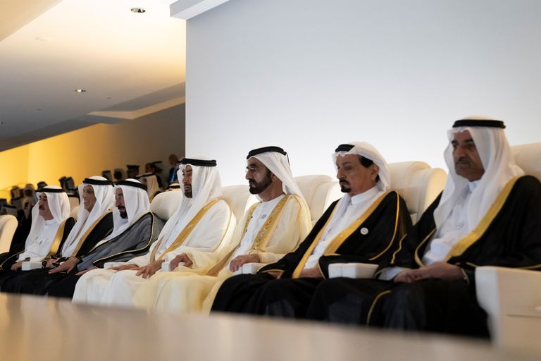 محمد بن راشد ومحمد بن زايد والحكام يشهدون الاحتفال باليوم الوطني الـ47
