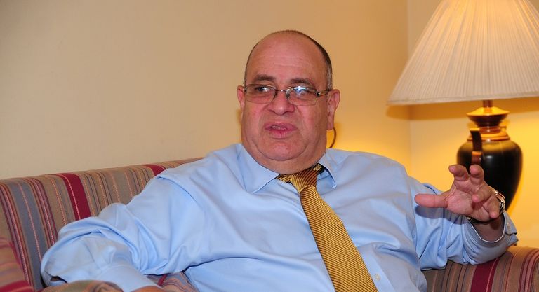 كرم كردي هاني أبوريدة رئيس الاتحاد المصري لكرة القدم