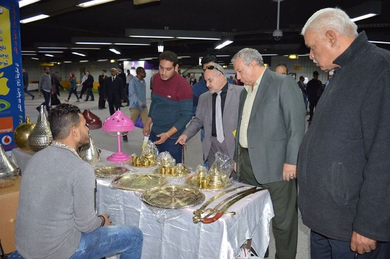 متحف الفن الإسلامي بالقاهرة يقيم معرض تراثيات في مترو الأنفاق