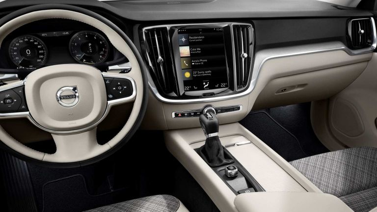 فولفو V60
