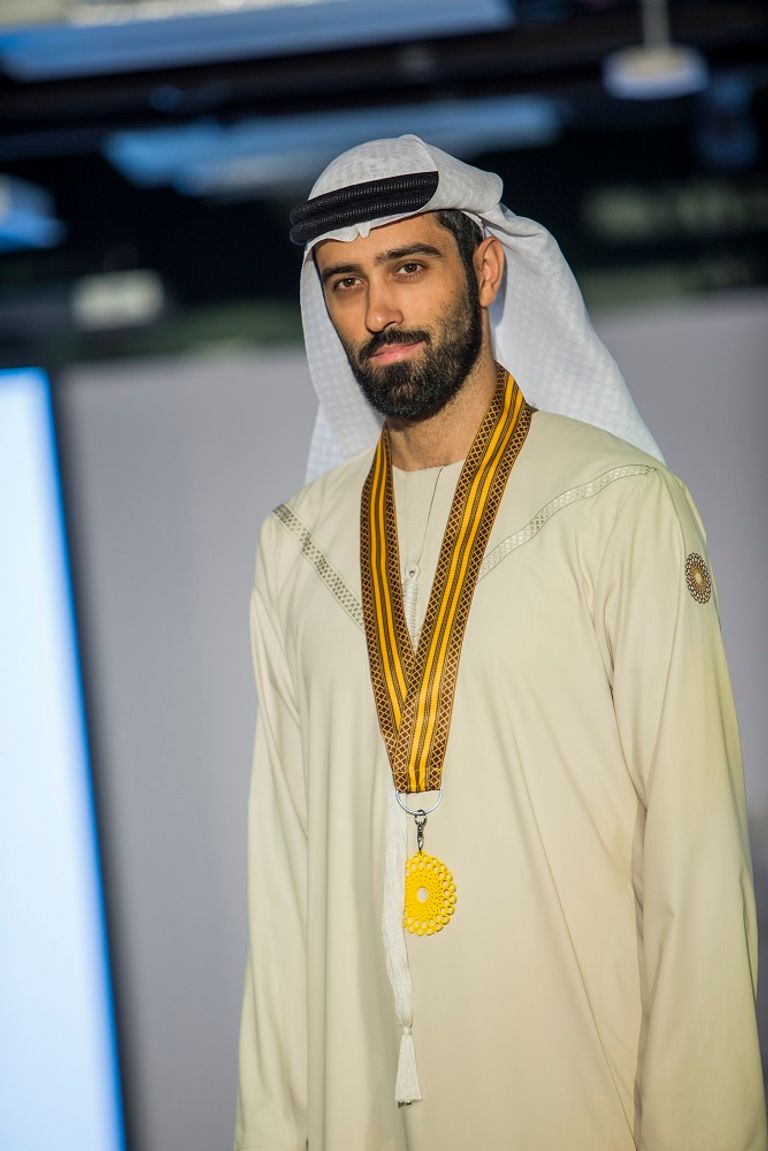 عرض الزي الرسمي لفريق إكسبو 2020 دبي