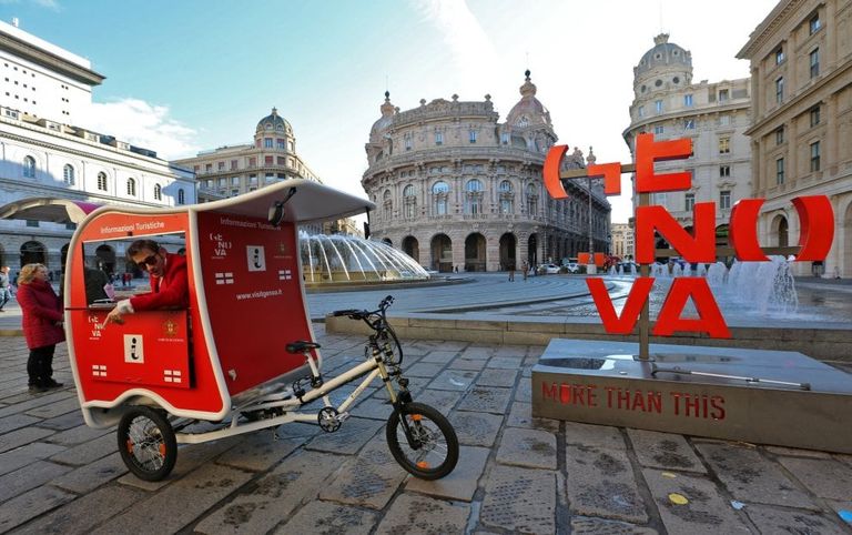 المكتب المتنقل في جنوة