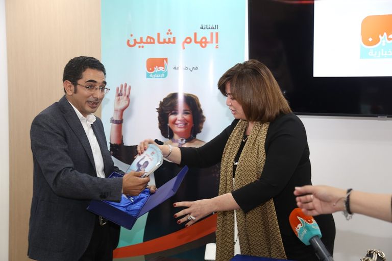 الممثلة المصرية إلهام شاهين خلال ندوة 