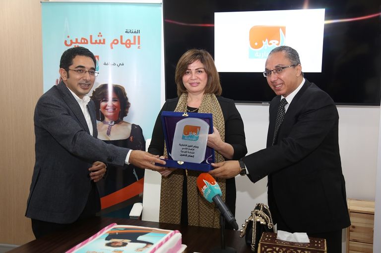 الممثلة المصرية إلهام شاهين خلال ندوة 