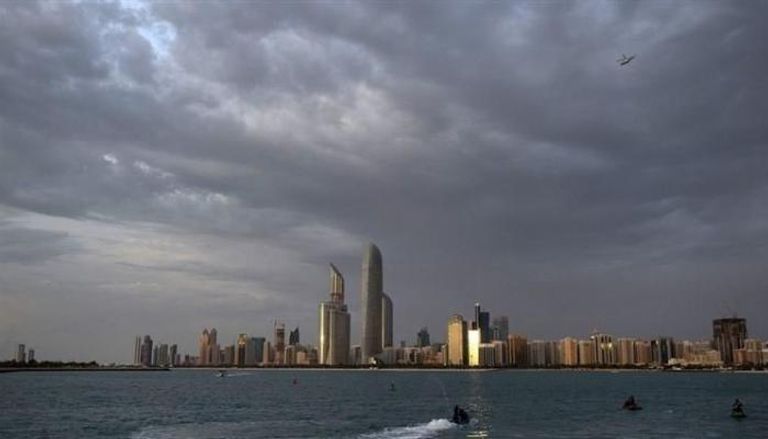 أرصاد الإمارات: طقس الأربعاء صحو إلى غائم جزئيا