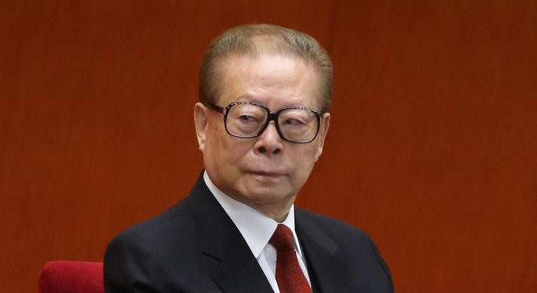 التواري عن الأنظار يحفز الشائعات حول وفاة الزعماء