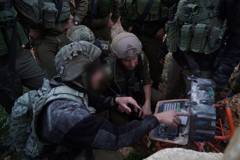 أعمال حفر إسرائيلية على حدود لبنان