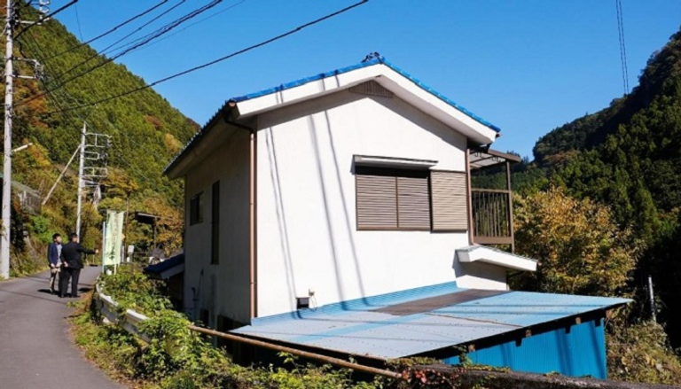 منازل شاغرة في اليابان