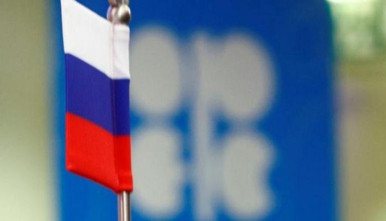 الاتفاق بين روسيا وأوبك يدعم ارتفاع سعر النفط