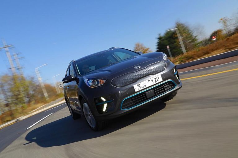 السيارة كيا E-Niro الكهربائية الجديدة