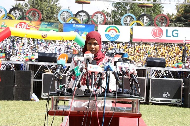 من فعاليات الفرق المشاركة في الاحتفال بيوم الشعوب والقوميات الإثيوبي