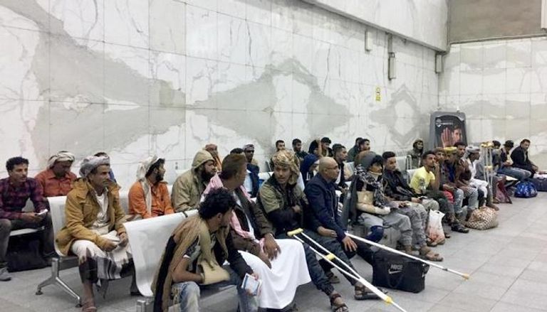 123 جريحا يمنيا يصلون مصر لتلقي العلاج على نفقة الإمارات