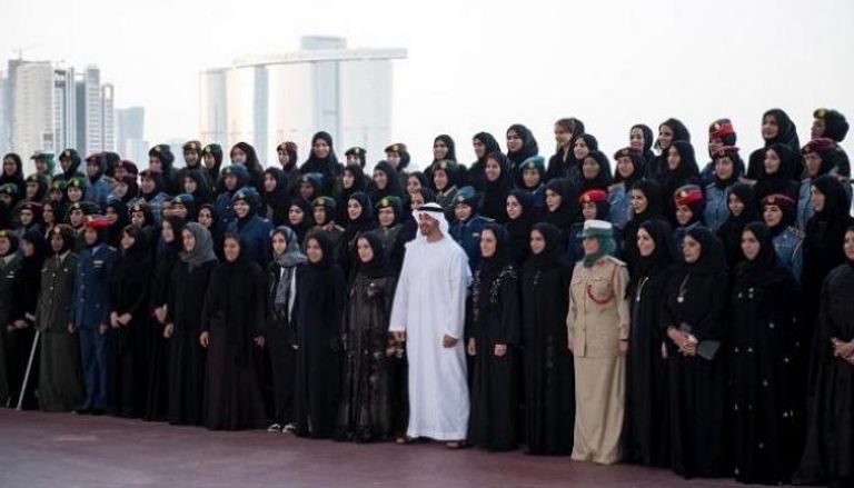 الشيخ محمد بن زايد آل نهيان يحتفي بيوم المرأة الإماراتية