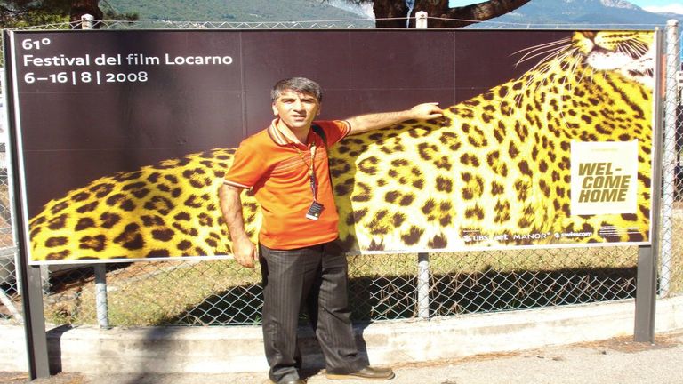 رحيم ذبيحي أحد أبرز المخرجين السينمائيين الأكراد رحيم ذبيحي أحد أبرز المخرجين السينمائيين الأكراد