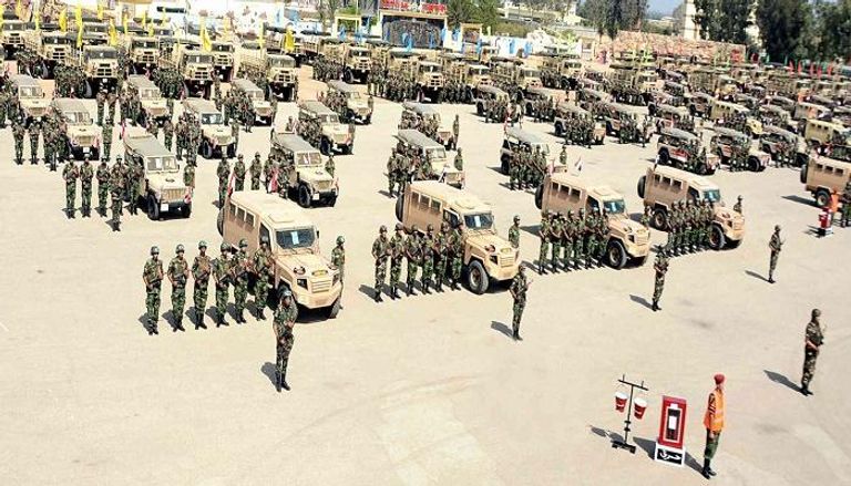 الجيش المصري يحذر من مخالفة القانون بشأن الملابس العسكرية- أرشيفية