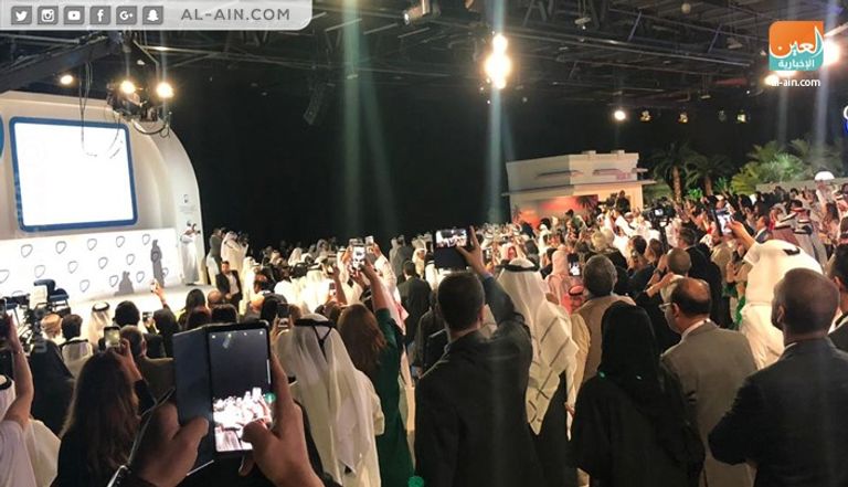 الفائزون في قمة رواد التواصل الاجتماعي بدبي
