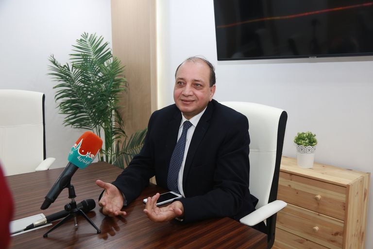 دكتور خالد عزب في ندوة