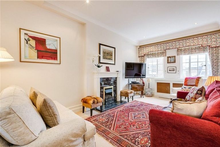 شقة كيت ميدلتون دوقة كامبريدج وشقيقتها بيبا