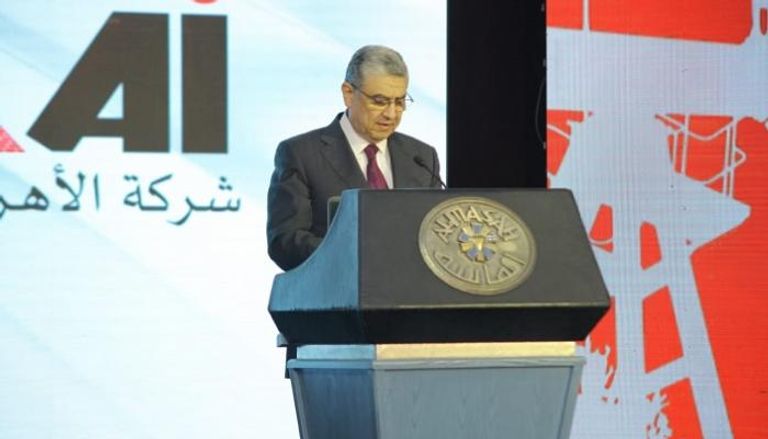 وزير الكهرباء المصري الدكتور محمد شاكر 