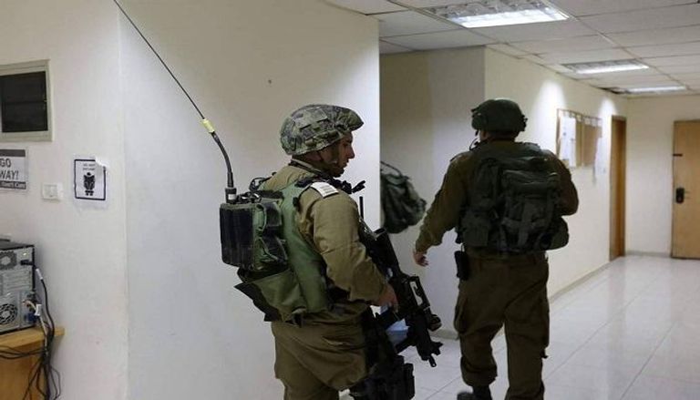 جانب من اقتحام قوات الاحتلال لوكالة الأنباء الفلسطينية