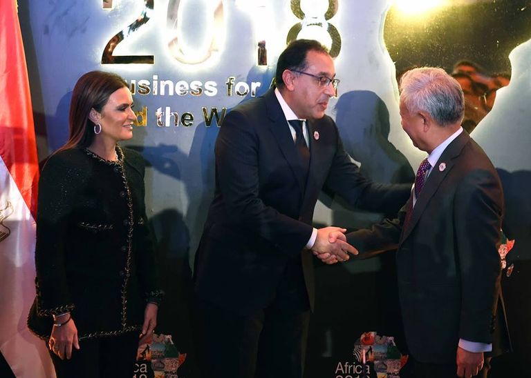 مصر توقع اتفاقا مع البنك الآسيوي بقيمة 300 مليون دولار