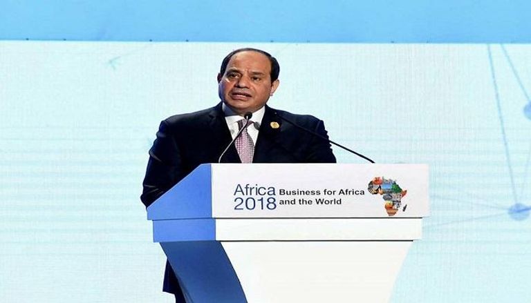 الرئيس المصري أثناء إلقاء كلمته في حفل ختام منتدى أفريقيا