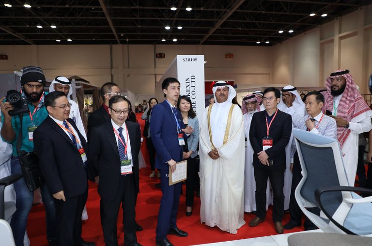 افتتاح الدورة التاسعة لمعرض "تشاينا هوم لايف 2018 " في دبي