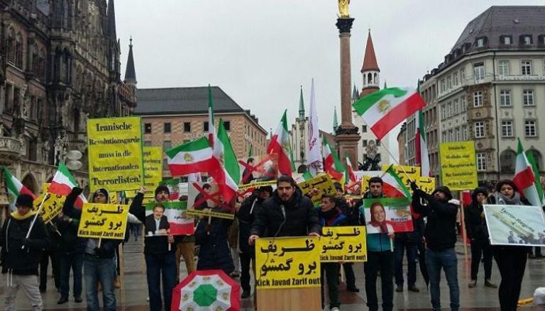 جانب من تظاهرات المعارضة الإيرانية في الخارج