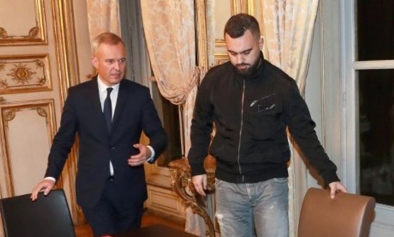 رموز السترات الصفراء بريسيليا لودوسكي وإريك دوريت ونيكول ماكسيم