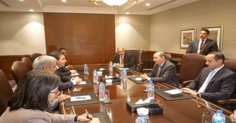 لقاء وزيرا التجارة الجزائري والمصري مصر والجزائر يعززان العلاقات الثنائية