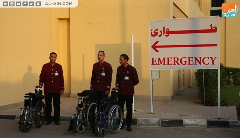 الهلال الأحمر الإماراتي يتكفل بعلاج 12 جريحا يمنيا في القاهرة