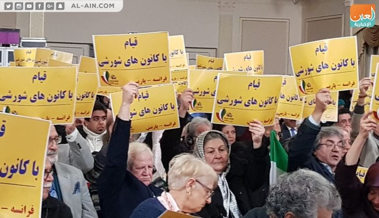 المشاركون في المؤتمر يطالبون بمحاكمة نظام طهران